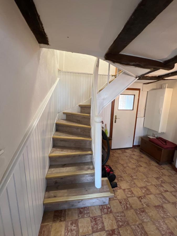 300 Jahre Altes Renoviertes Fachwerkhaus Villa Peterslahr Eksteriør bilde